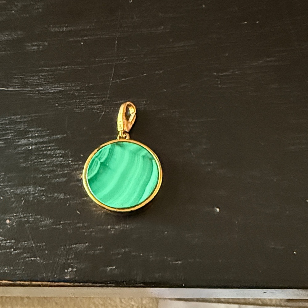 Vintage Green Pendant Necklace